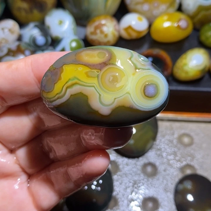 未镶嵌玛瑙/玉髓珠宝半成品129
