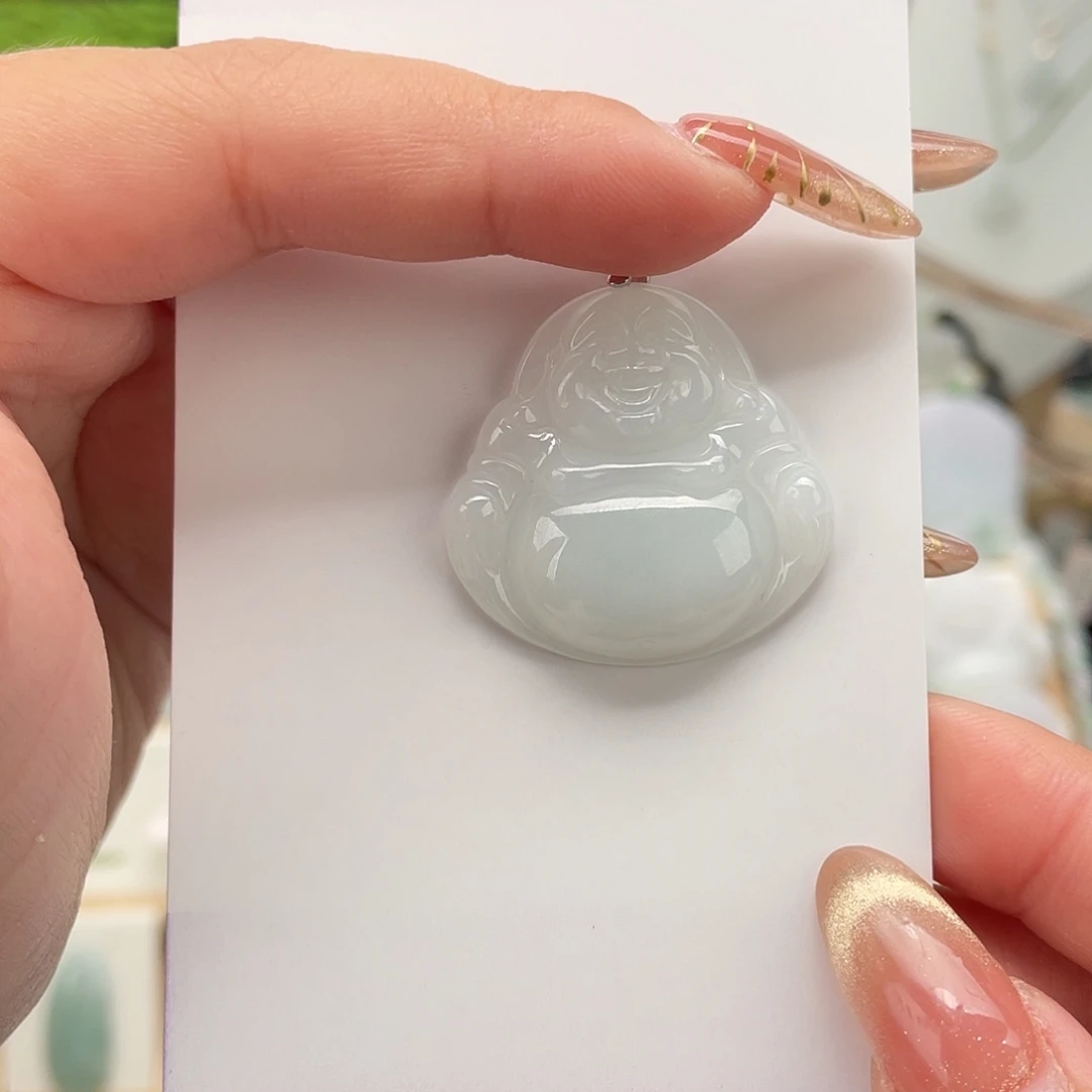 翡翠未镶嵌颈饰佛公