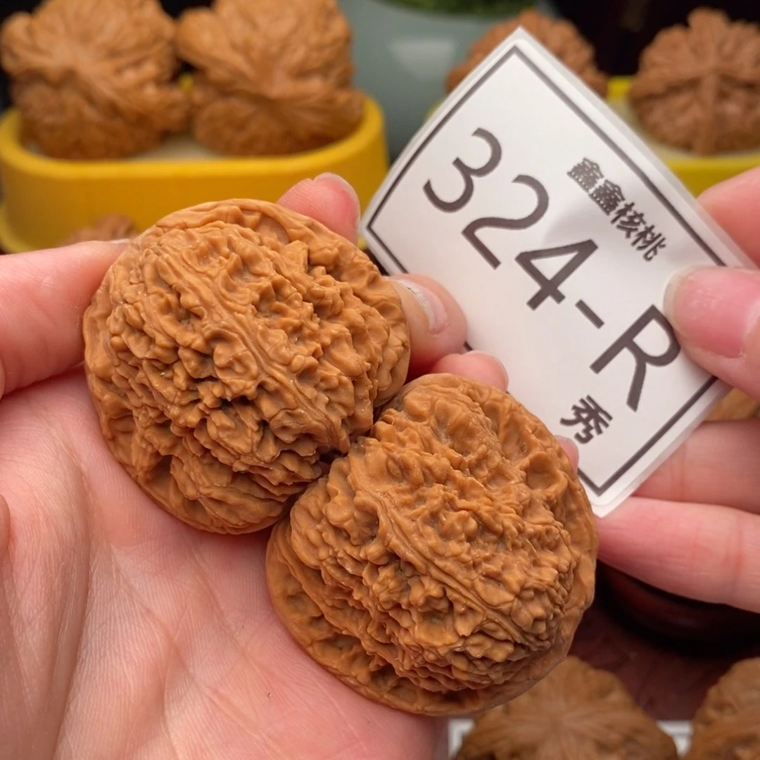 文玩核桃把件南疆42