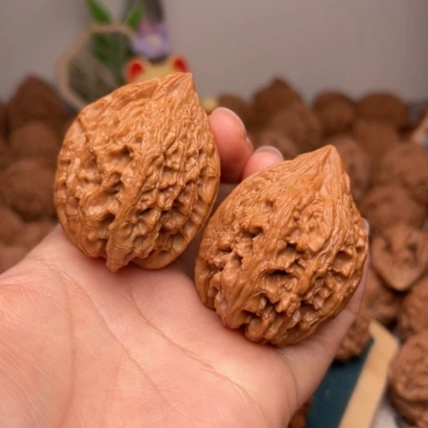 吊坠文玩核桃大沽石39