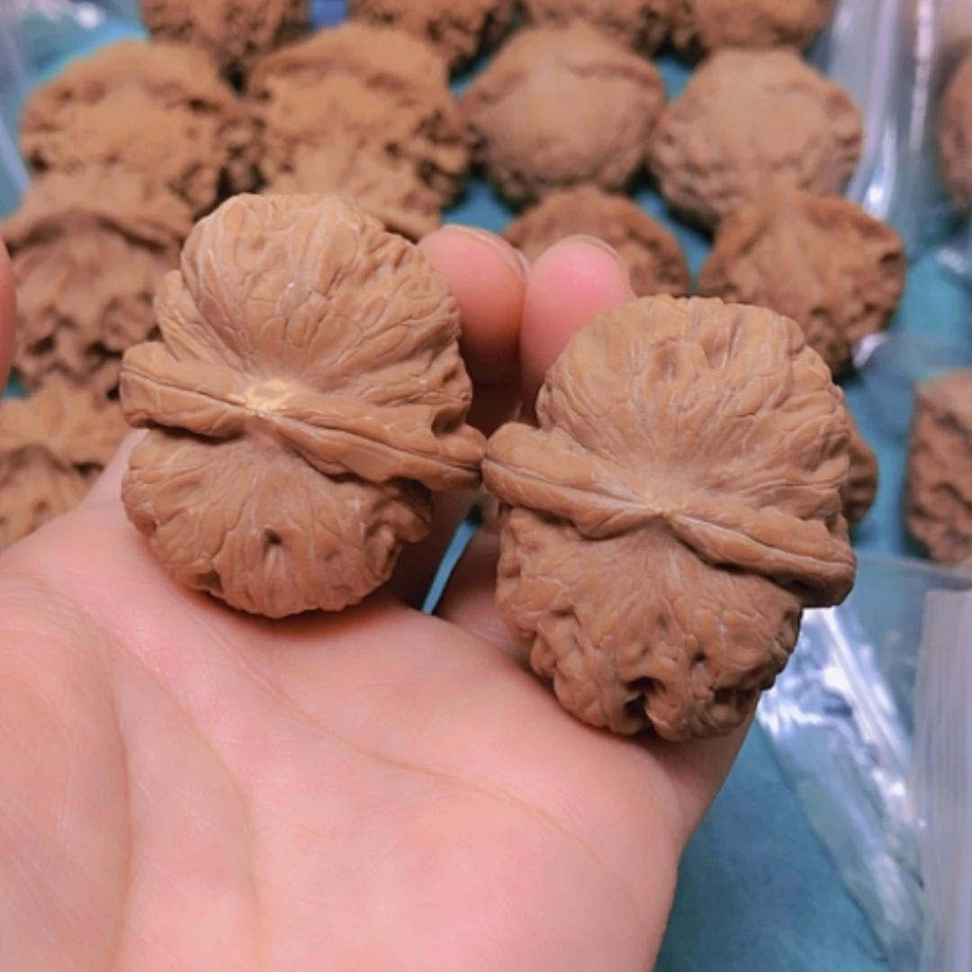 【闪购商品】摆件核桃39.5元宝有黄练手对