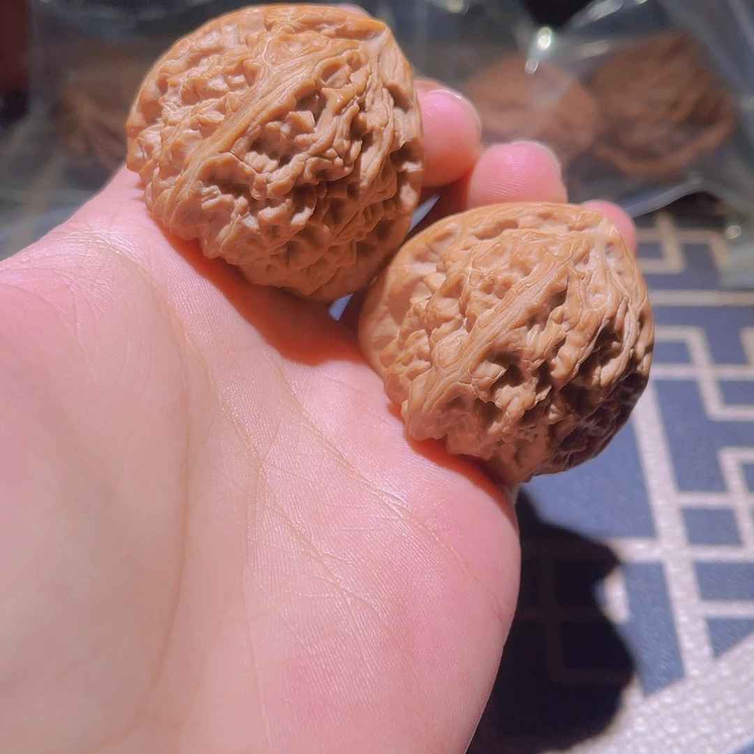 吊坠文玩核桃满***.三角白