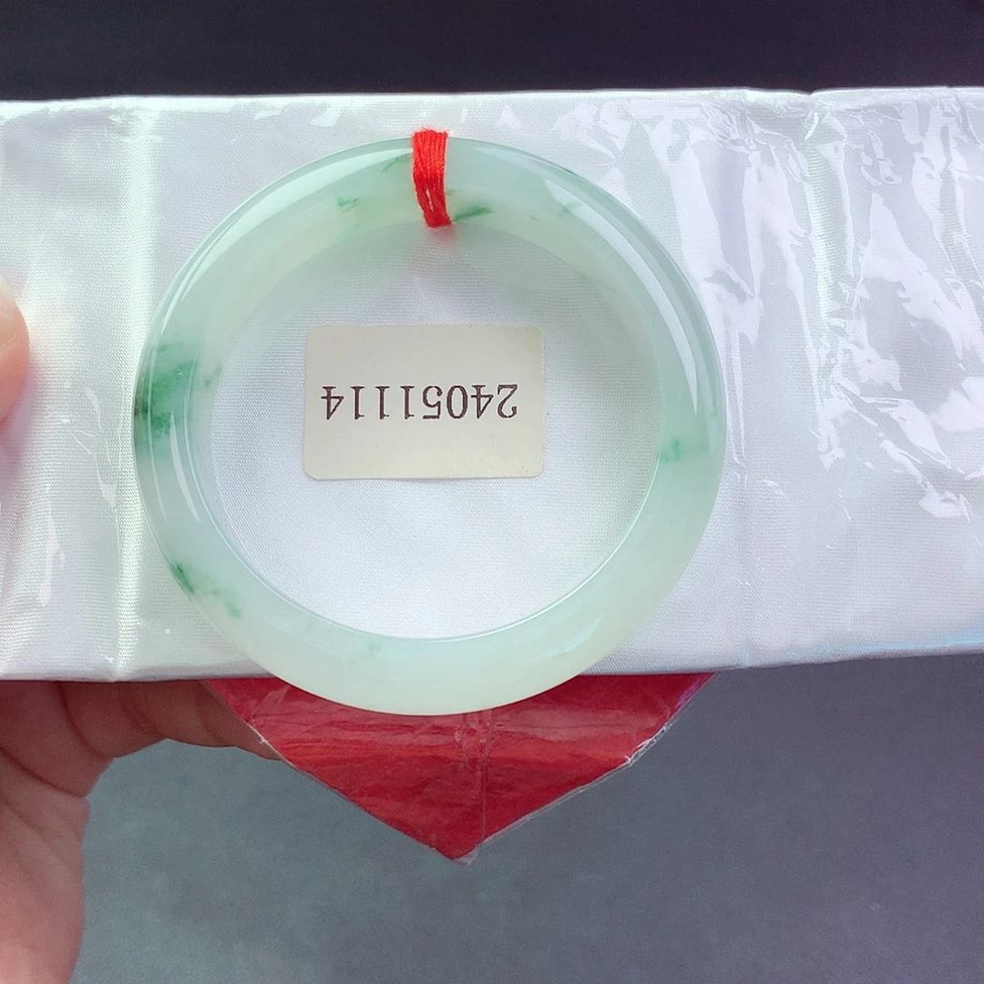 【闪购商品】未镶嵌手镯翡翠不*山24051114