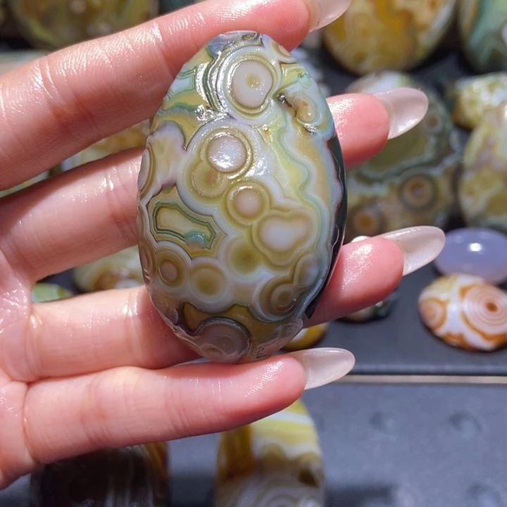 【闪购商品】未镶嵌玛瑙/玉髓珠宝奇石s