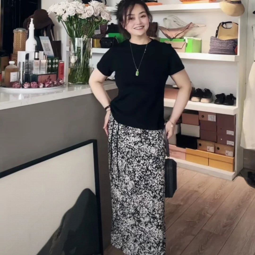 娜迪亚时尚百搭碎花半裙