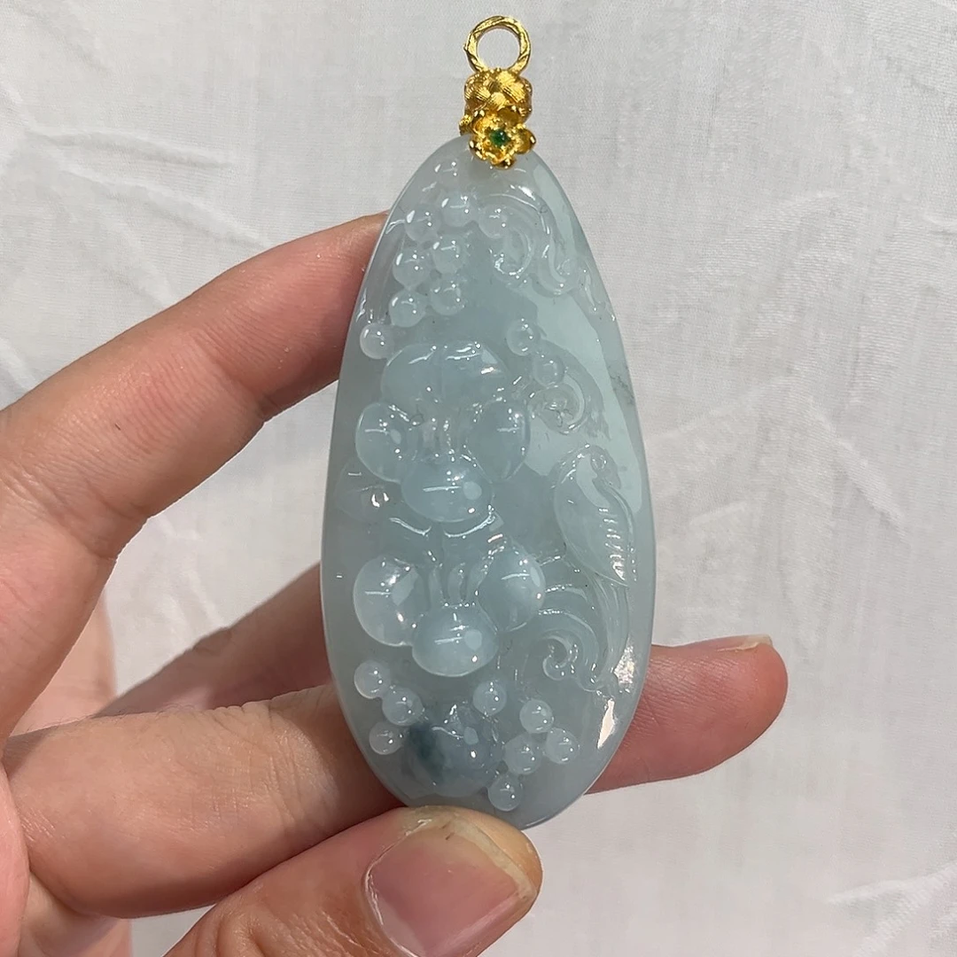 翡翠合金吊坠(赠链)