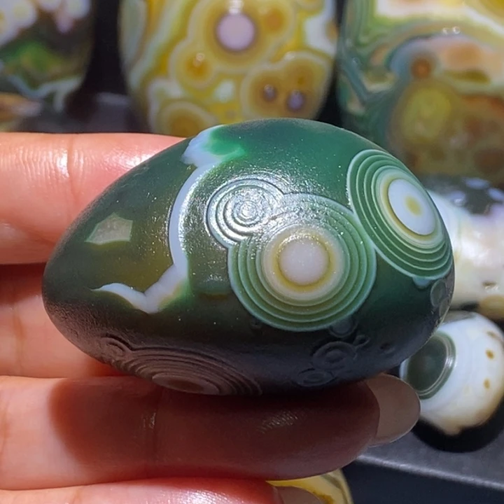 玛瑙/玉髓未镶嵌珠宝奇石109