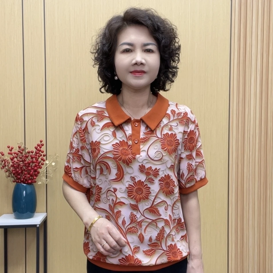 2025夏季短袖时尚女士洋气新款减龄中老年宽松薄款气质显瘦妈妈装