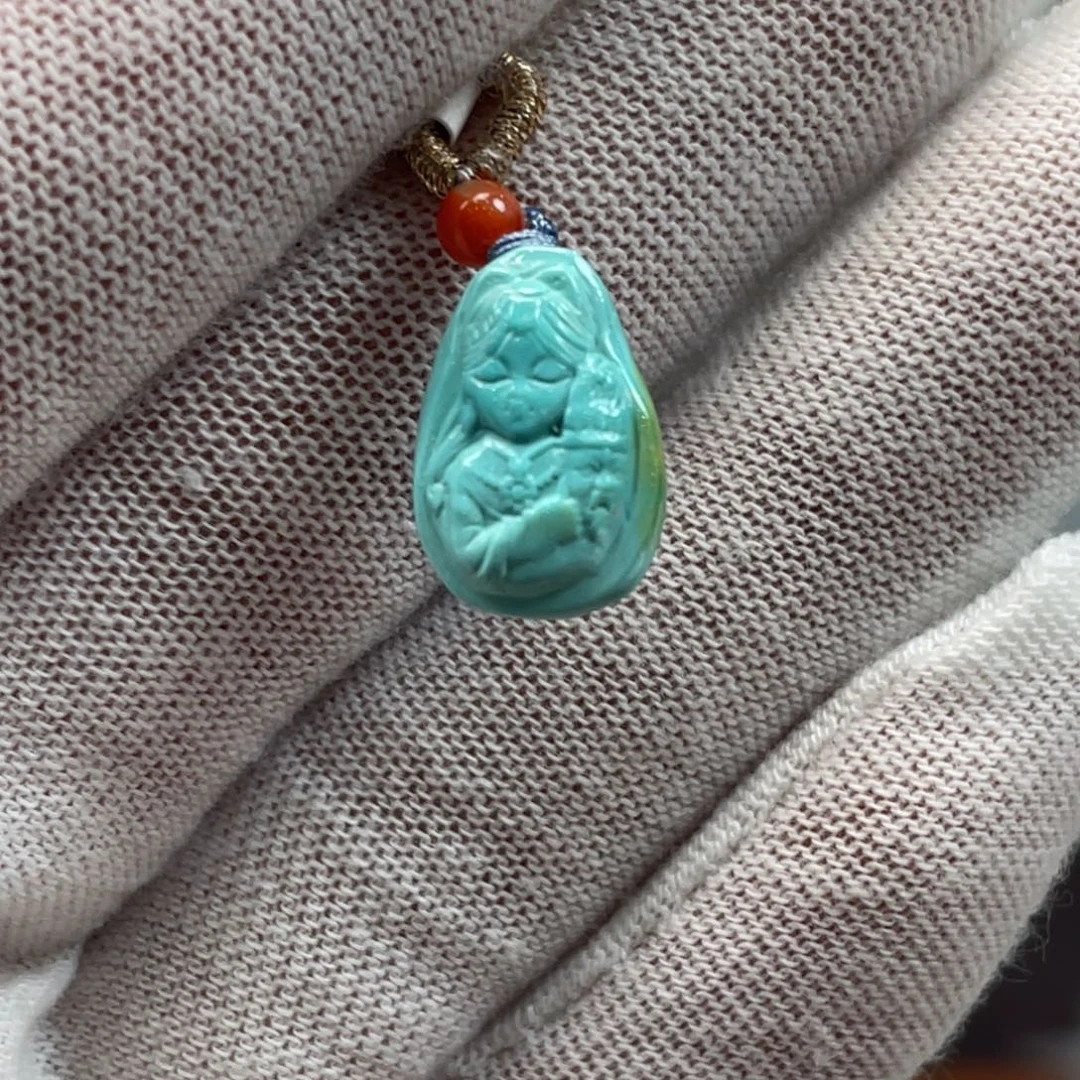 绿松石未镶嵌挂件