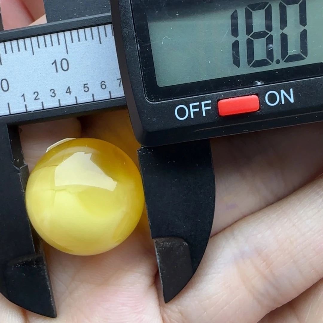 蜜蜡未镶嵌裸石溶洞圆珠