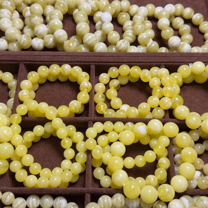 18年店庆福利（白花蜜手串）