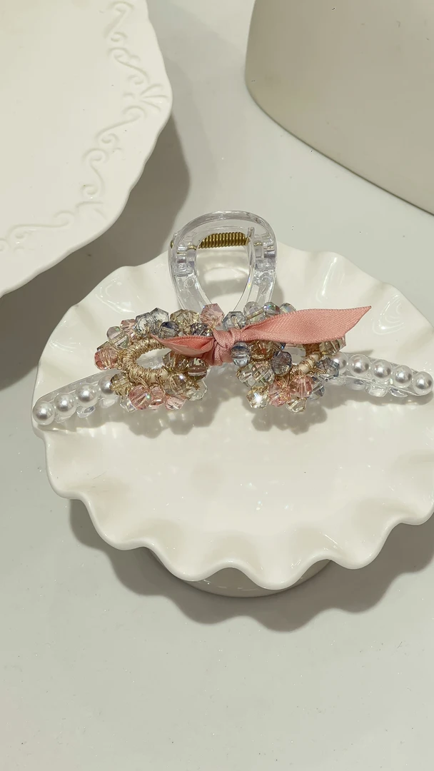 216-36粉色小珠珠蝴蝶结抓夹