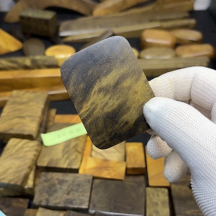 晴***上金丝楠一物一拍链接