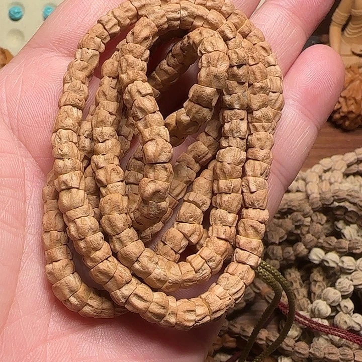 腰***筋柏香籽/百香籽吊坠