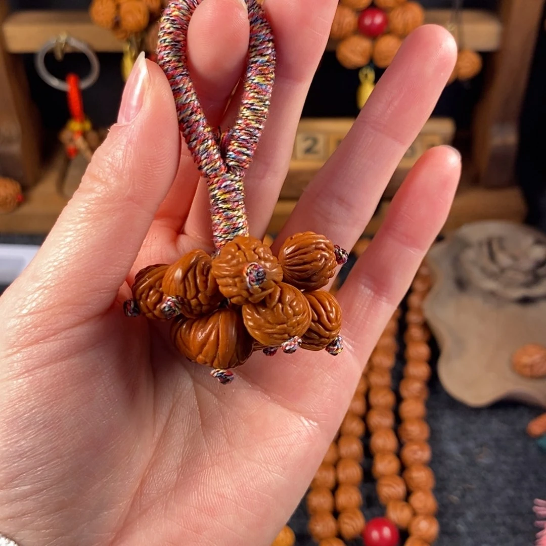 吊坠桃核桃枭挂件