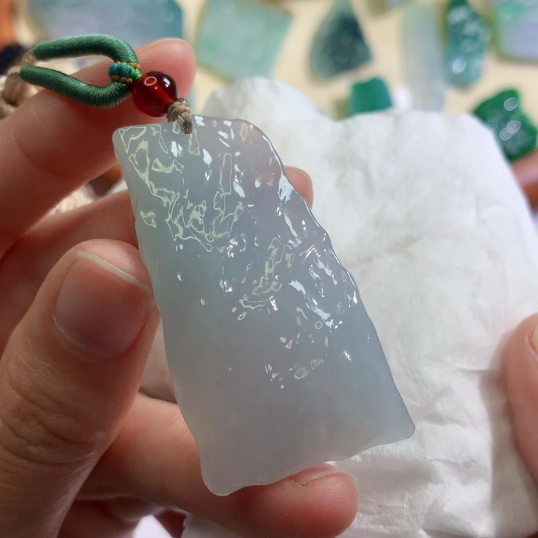 【闪购商品】翡翠吊坠(不含链)未镶嵌 3775