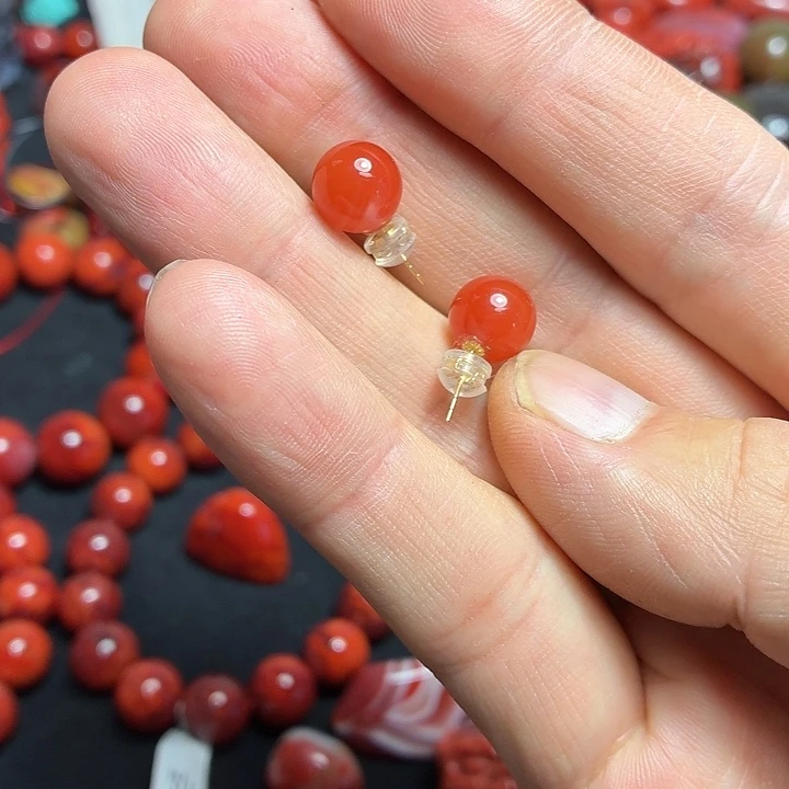 咿***～南红玛瑙未镶嵌珠子