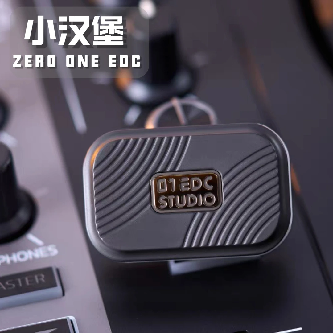 【世界EDC】1EDC 01小汉堡金属机械直推推牌 解压神器指尖陀螺玩具