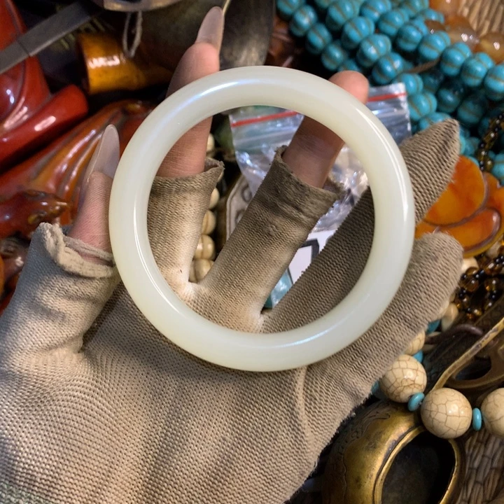 啵***妞瓷片就坐不动路啦、堂