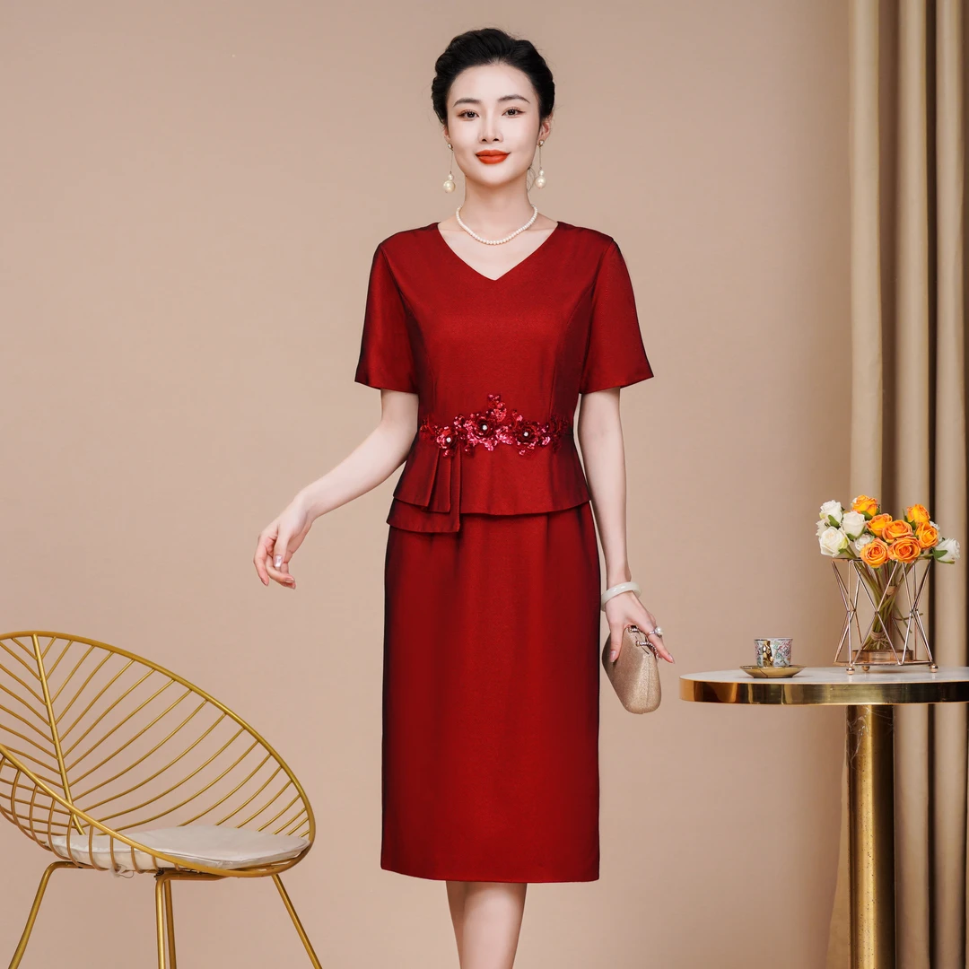 夏新款端庄气质妈妈假两件连衣裙喜婆婆婚宴腰花V领中式5XL礼服裙