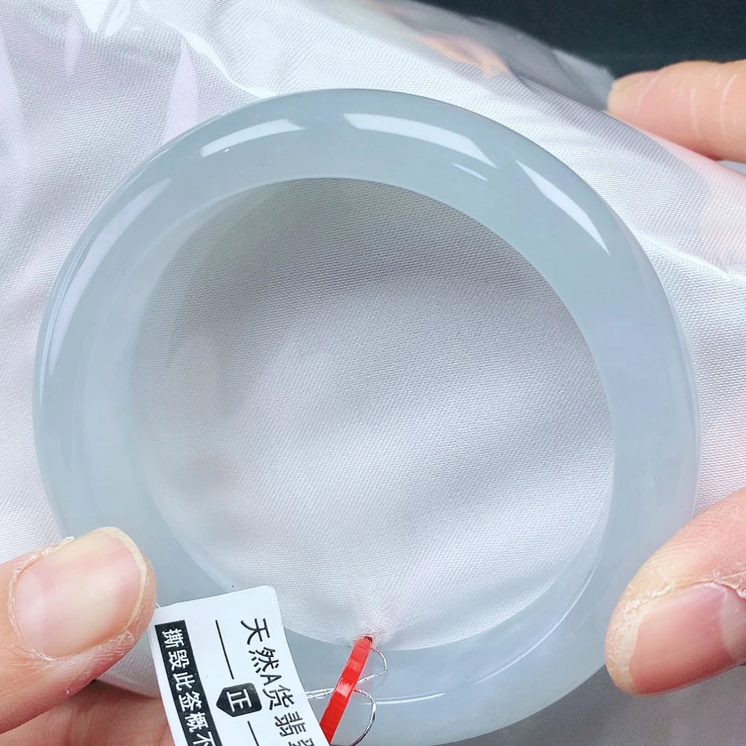 翡翠手镯未镶嵌57+圈