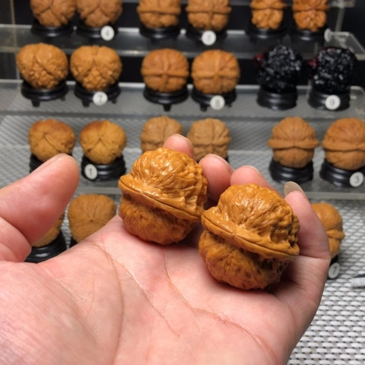 橄榄核吊坠张**霸1大铁锤