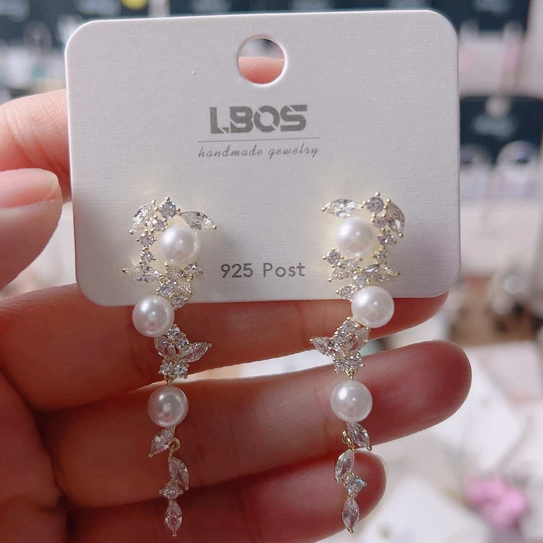 锆石纯铜合金耳环的