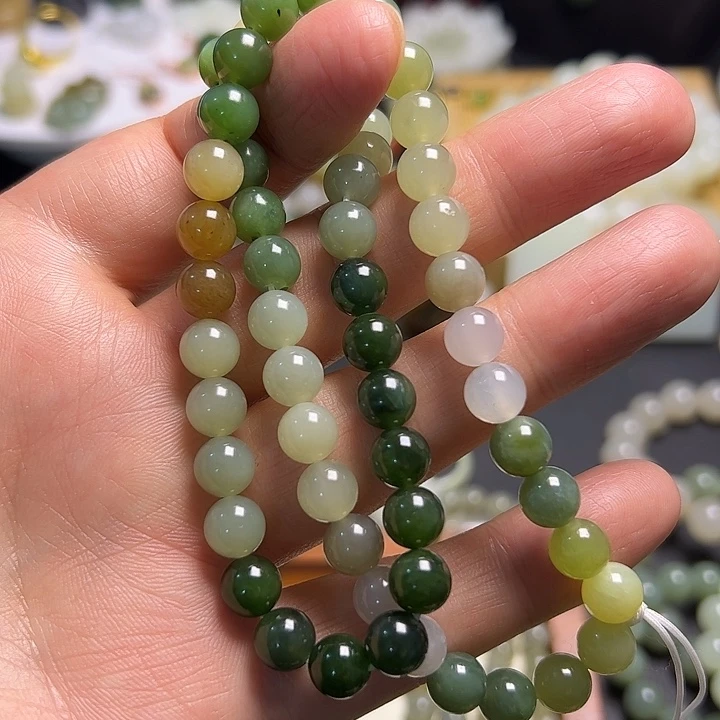 和田玉（糖玉）未镶嵌颈饰