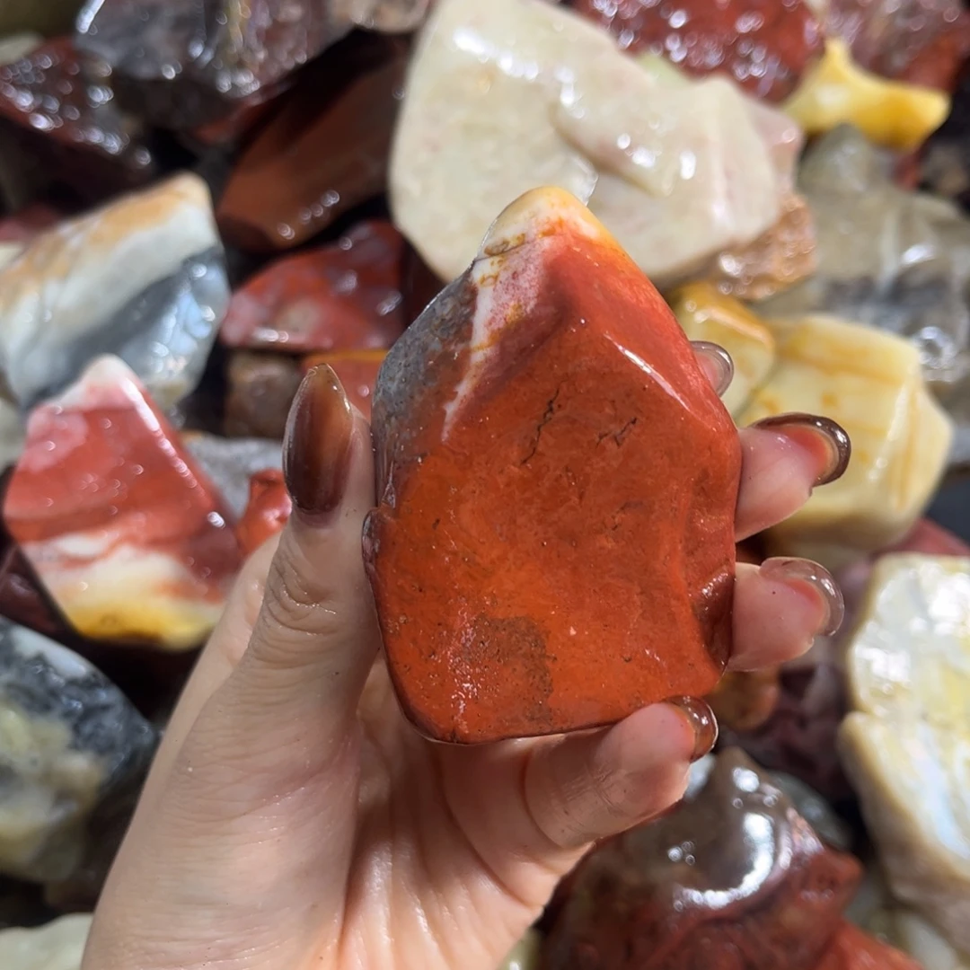 流***雨大叶紫檀（黑酸枝木类）寿山石