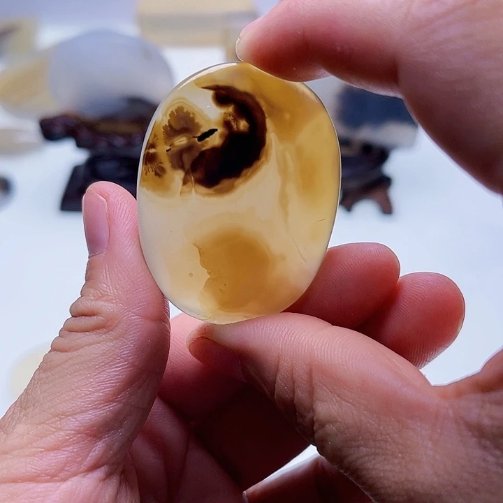 【闪购商品】玛瑙/玉髓未镶嵌珠宝半成品