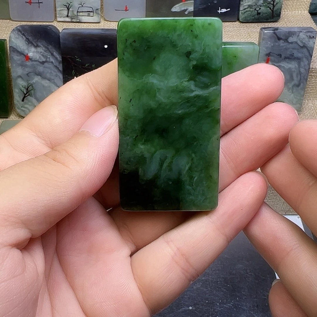 和田玉（碧玉）未镶嵌珠宝半成品