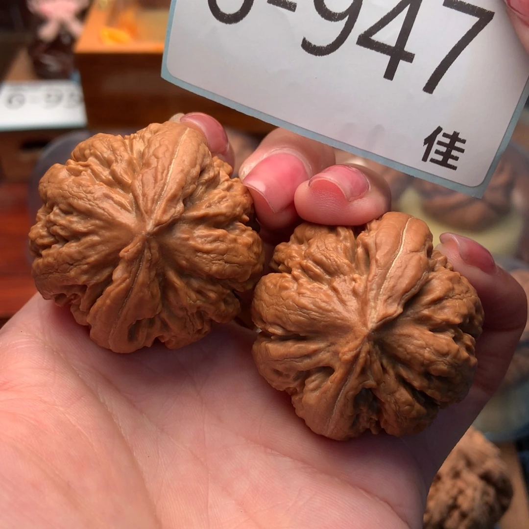 文玩核桃把件40霸王龙