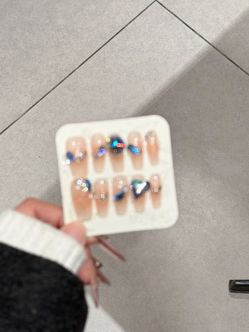 【幻海流光】全华手工穿戴甲进口施华洛闪烁浅蓝肥方腮红渐变ins