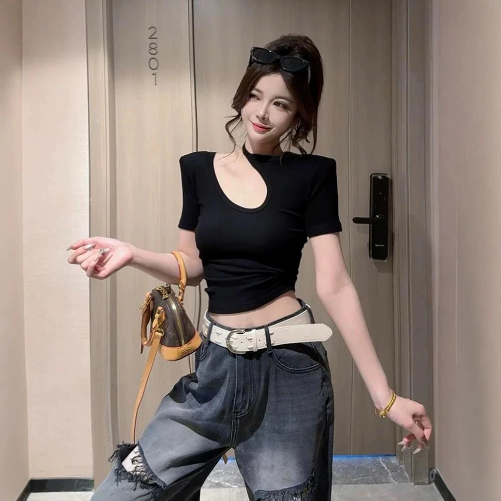 性感辣妹露锁骨镂空短袖T恤女2025夏季新款设计修身显瘦打底上衣