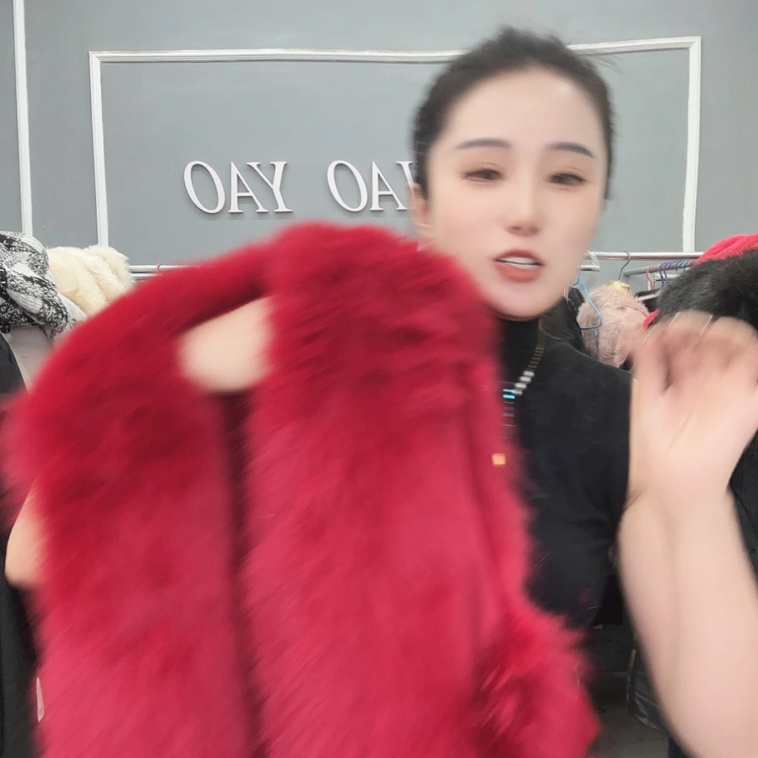 姚小妖家高端皮草