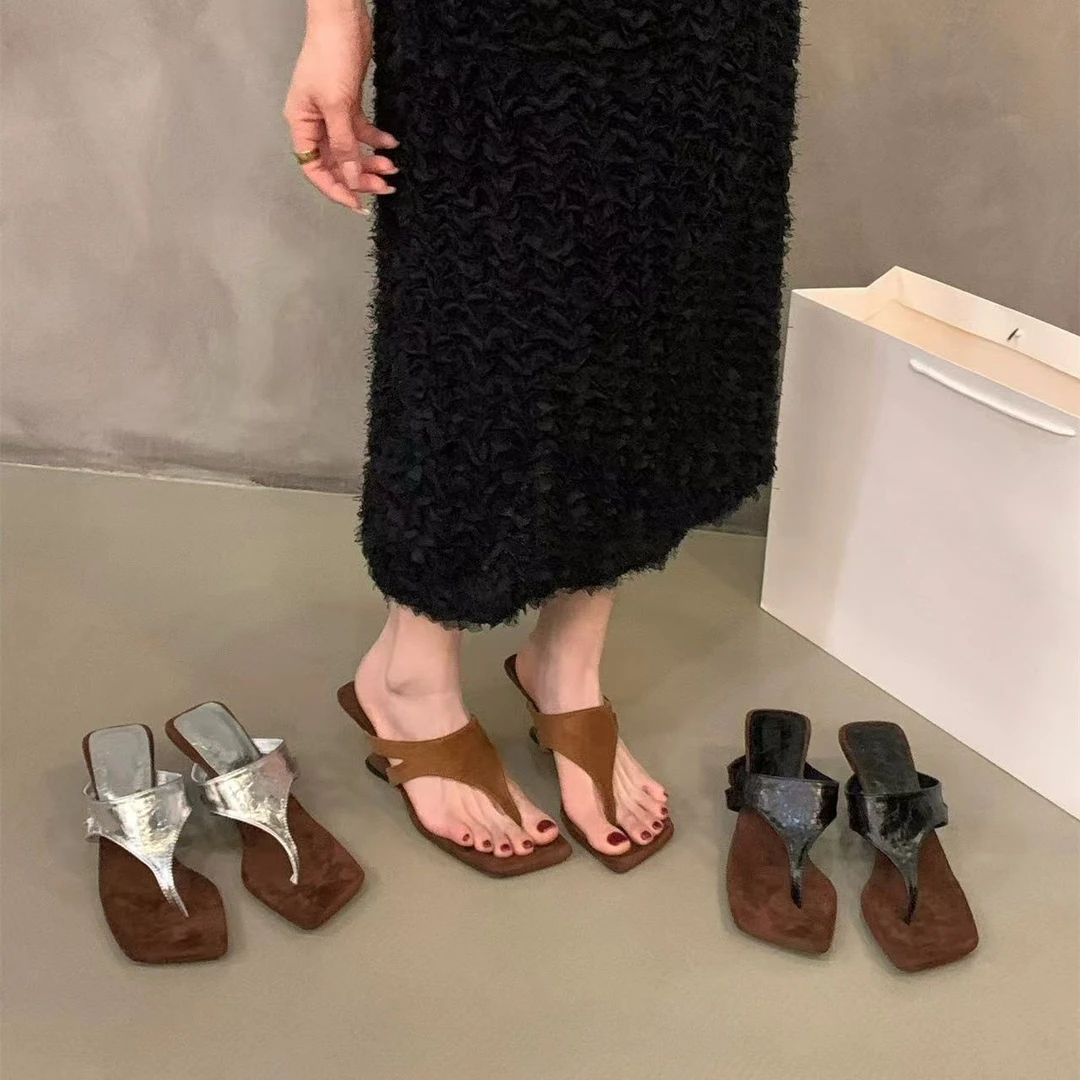 女胶粘休闲风纯色人字拖出街拖鞋仙女风百搭小众