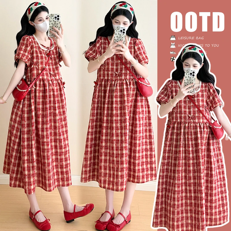 时髦舒服孕妇装夏季新款爆款重工蝴蝶刺绣遮肉显瘦气质孕妇连衣裙