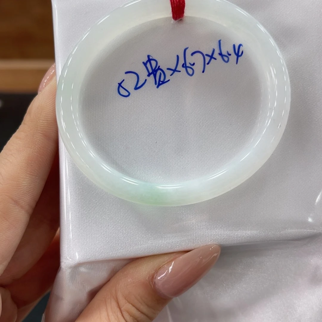 未镶嵌手镯翡翠翡翠