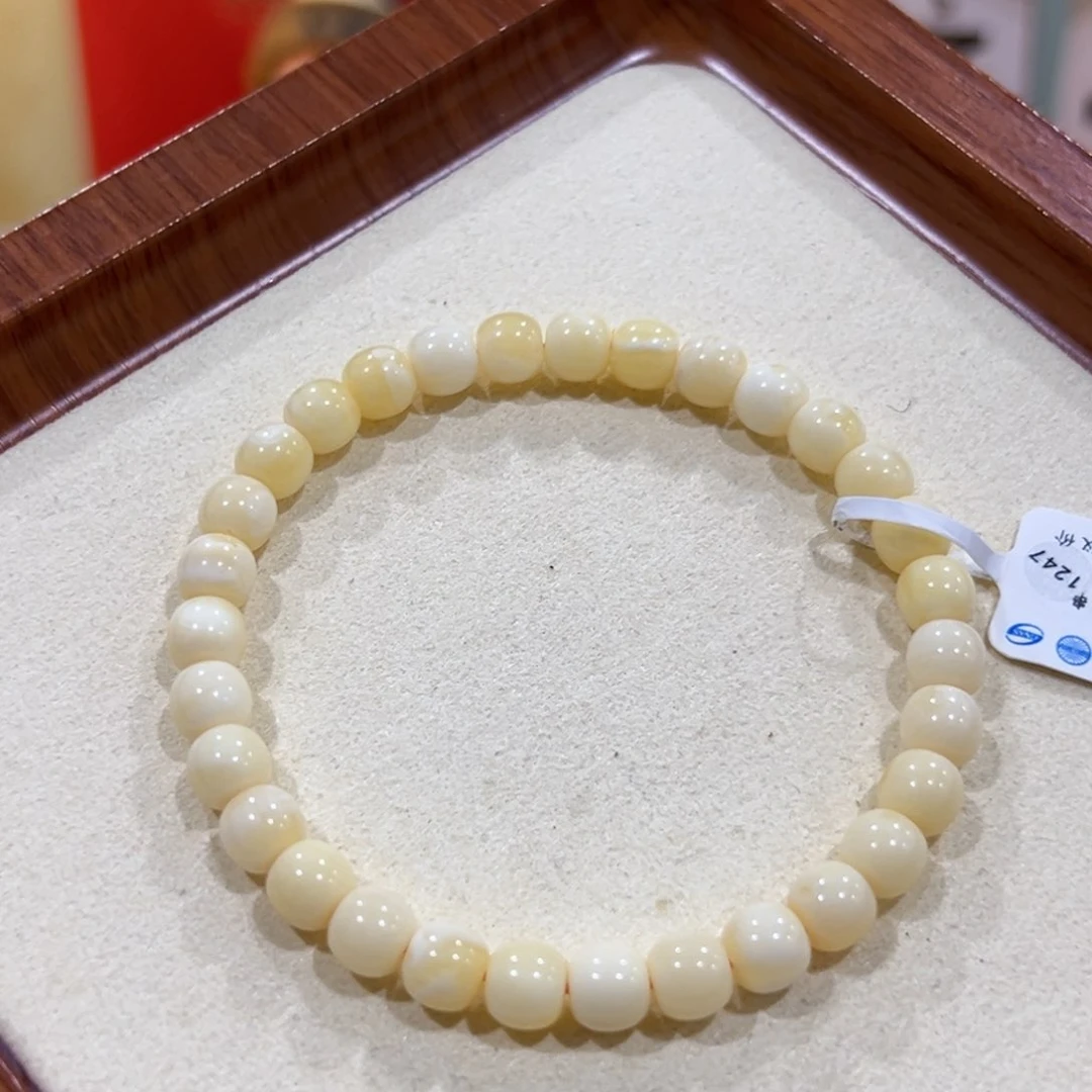 未镶嵌蜜蜡手串6.5m瓷白花手串