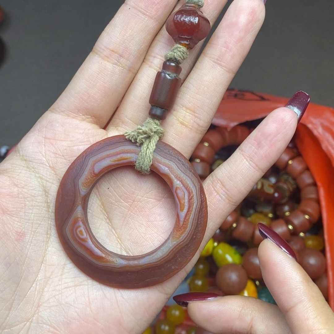 玛瑙/玉髓颈饰未镶嵌