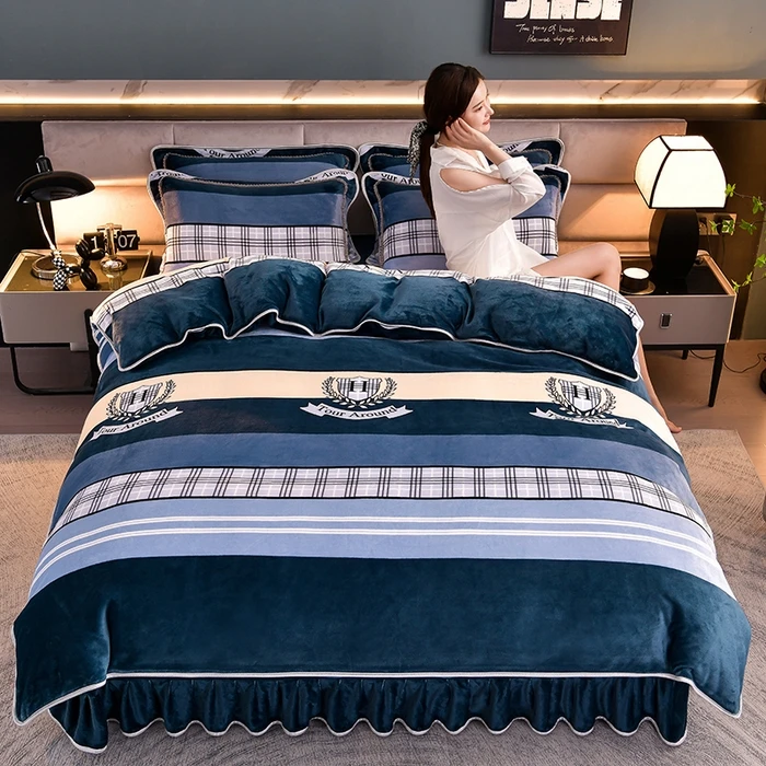 180*220尺寸冬季加厚8-9斤牛奶绒四件套双面保暖被套学生宿舍被罩