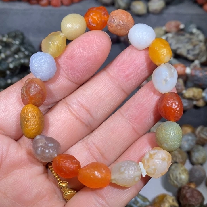 未镶嵌玛瑙/玉髓珠宝奇石