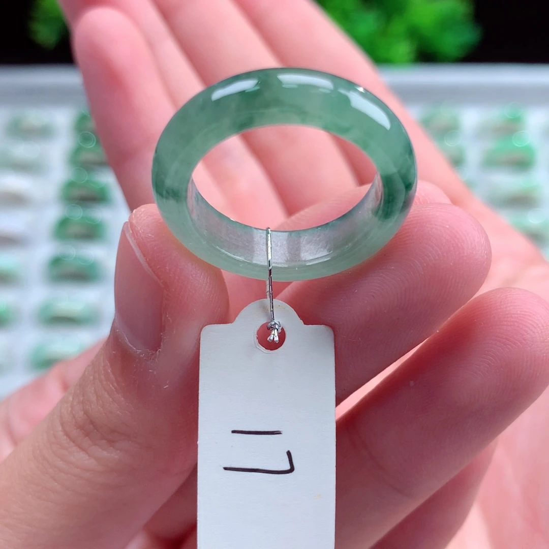 未镶嵌戒指翡翠天然