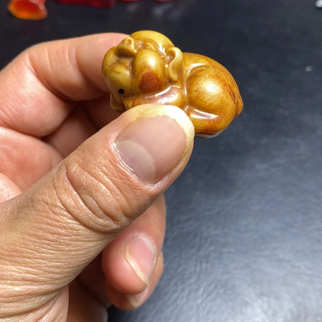 未镶嵌和田玉（糖玉）挂件
