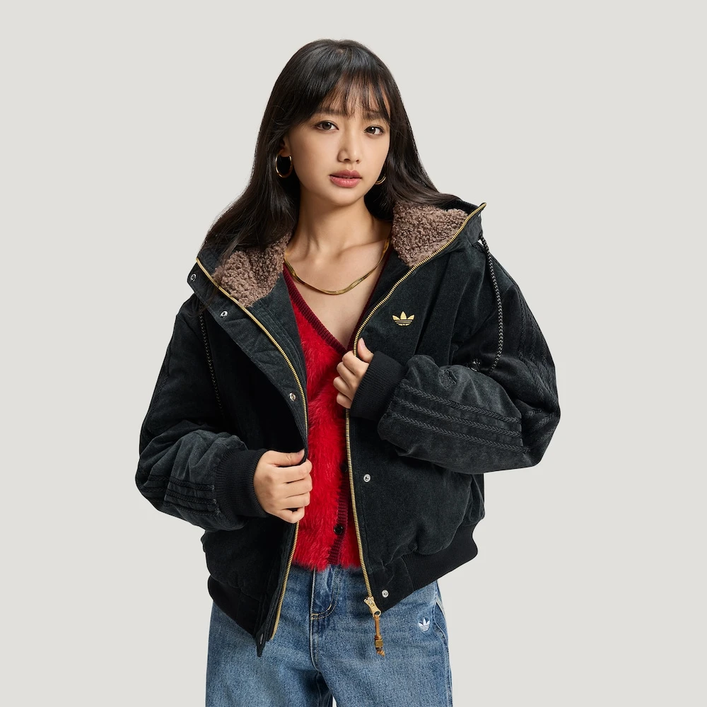 Adidas JACKET PADDED新年款保暖毛绒领运动连帽宽松棉服 KT0722