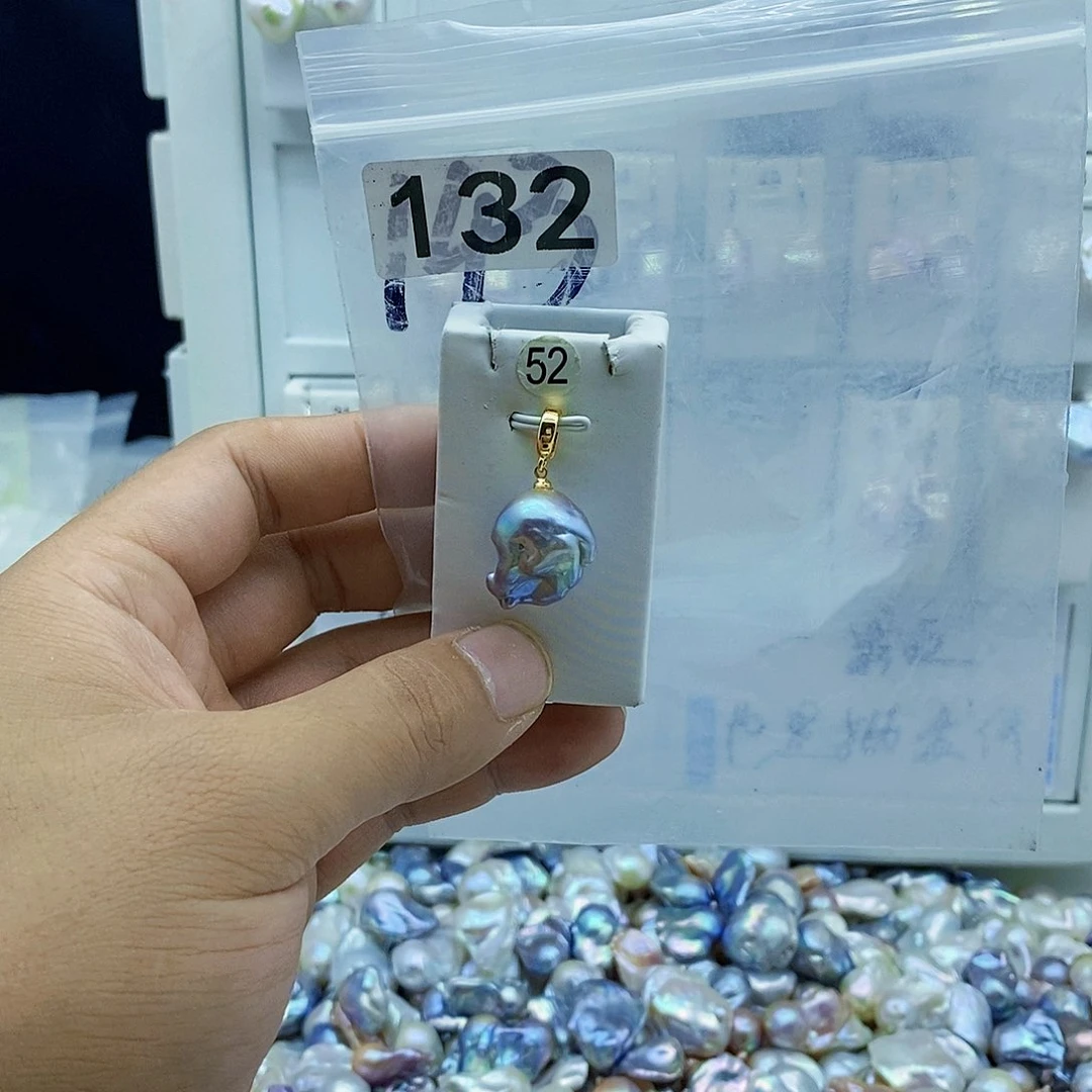 淡水珍珠合金颈饰