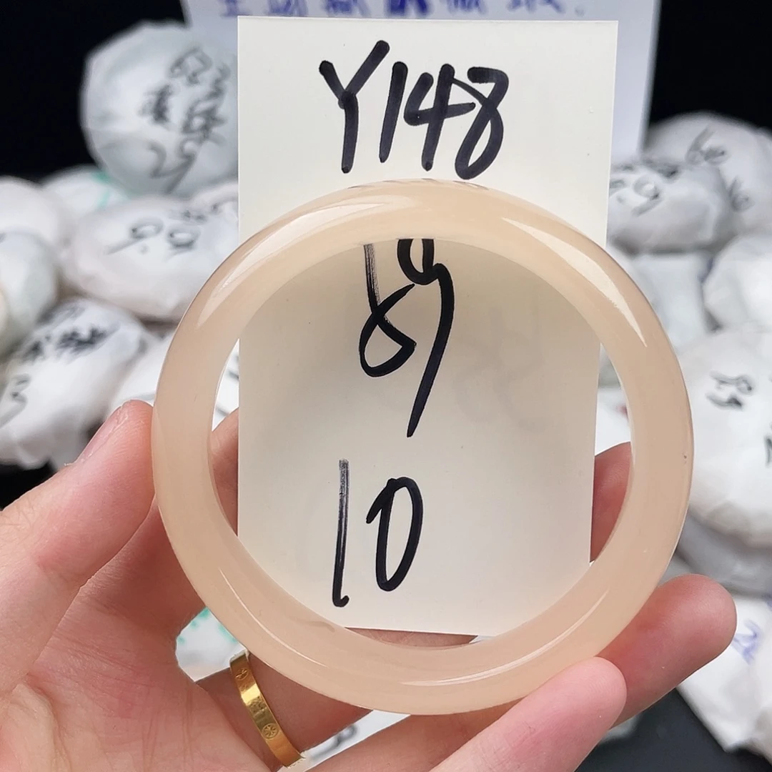 石英质玉未镶嵌手镯Y148