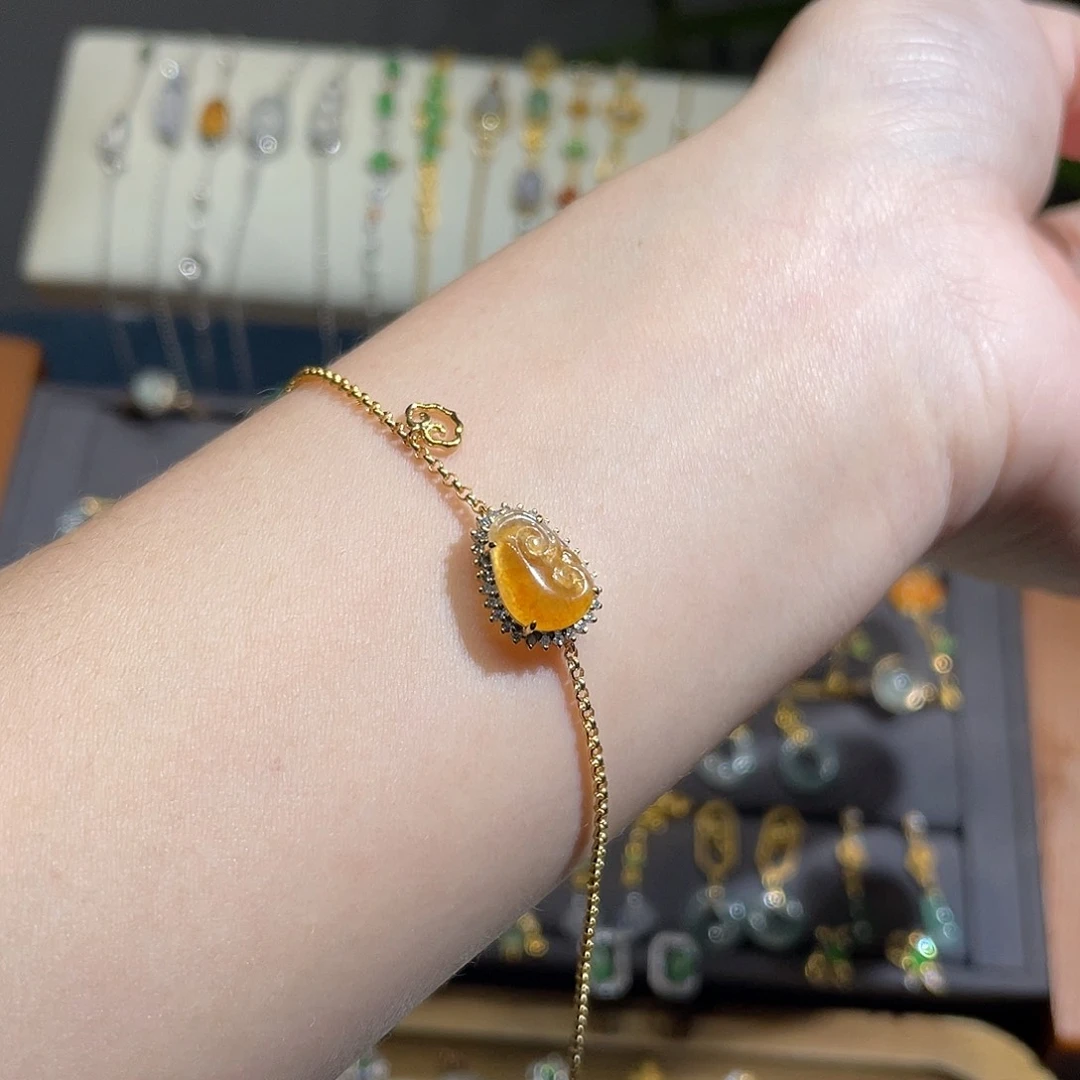 翡翠手链18K金镶嵌高冰黄如意