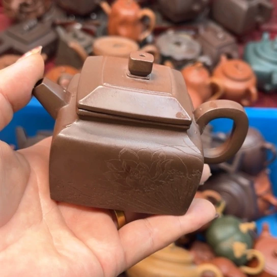 紫砂茶壶瑕疵……………………