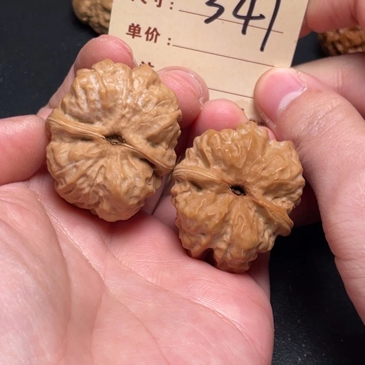 文玩核桃把件蛙蛙34尺白茬打底发341